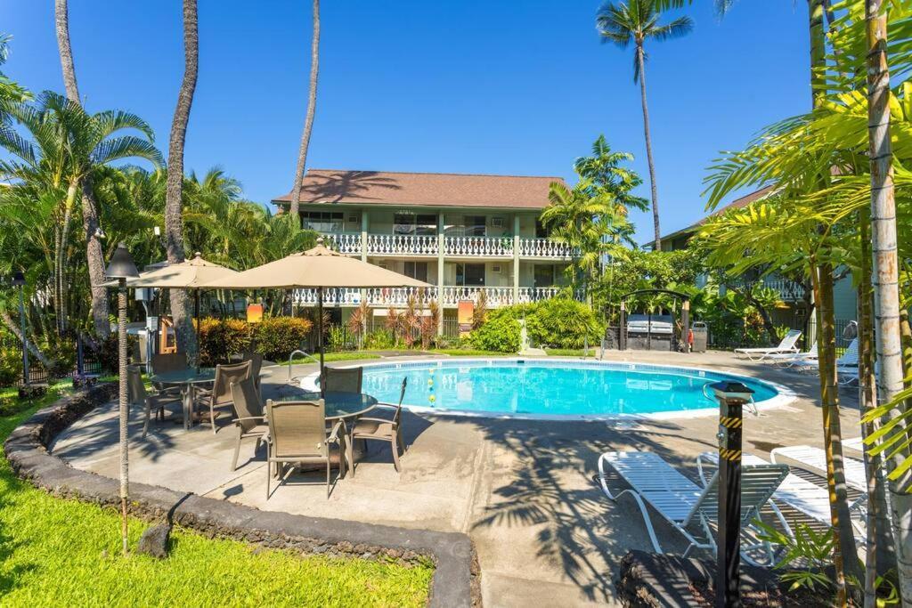 Spring Rates Book Now - Islander Condos Kailua-Kona Exterior photo