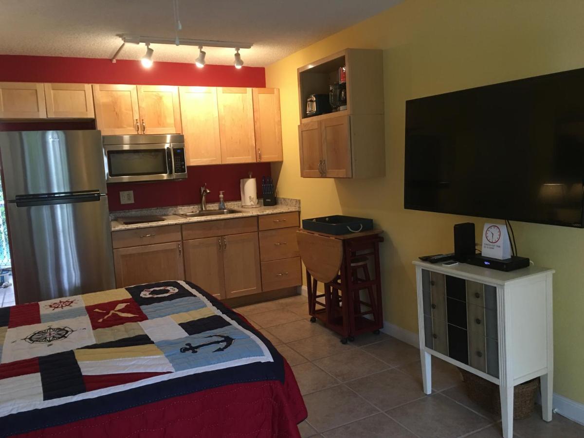 Spring Rates Book Now - Islander Condos Kailua-Kona Exterior photo